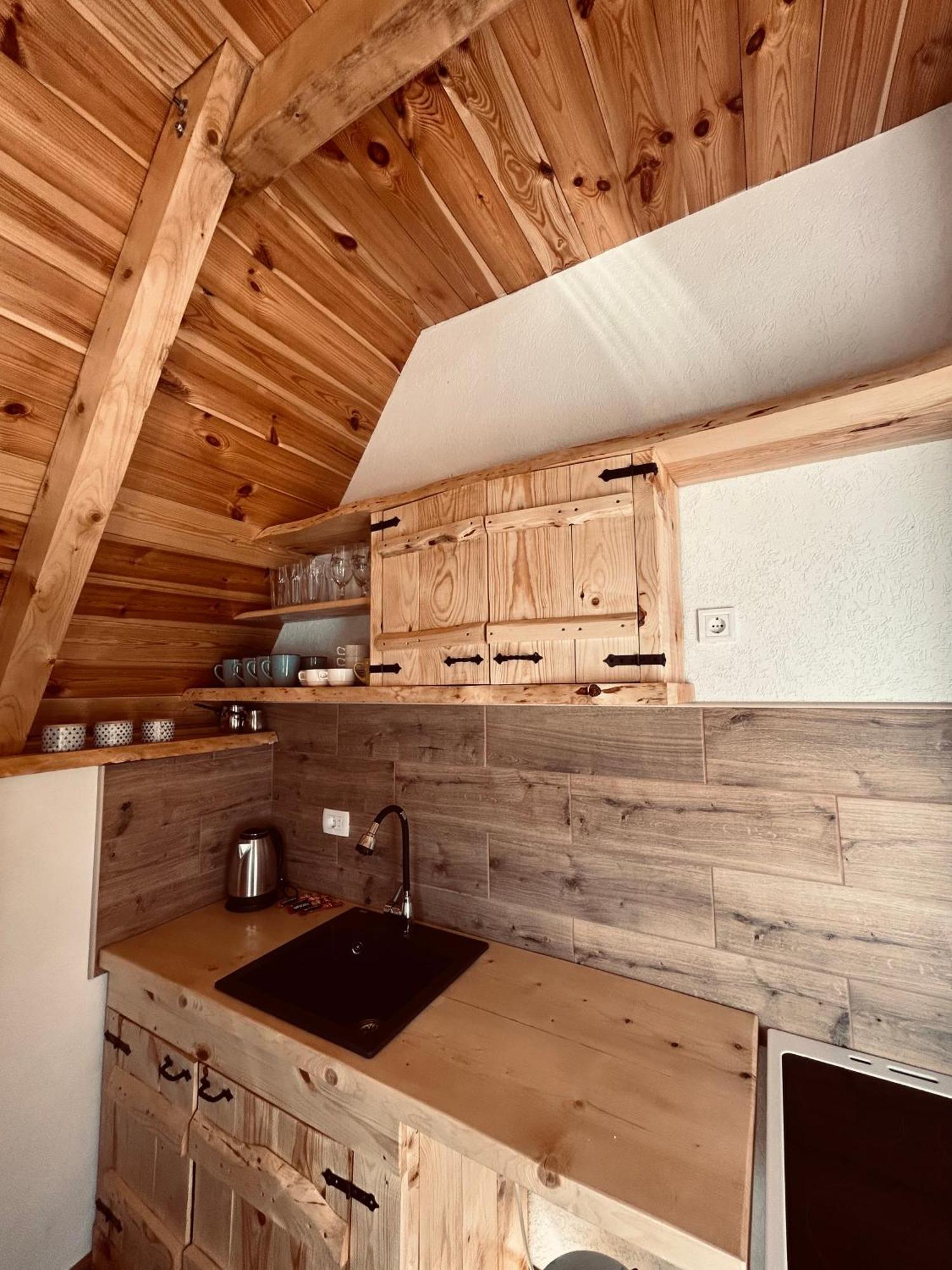 Nomad Lodge Zminica Žabljak Eksteriør billede